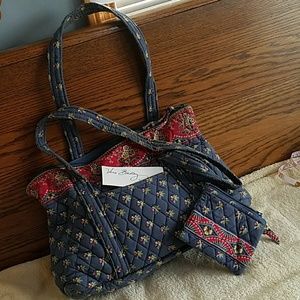 Vera Bradley purse and coin purse bundle.